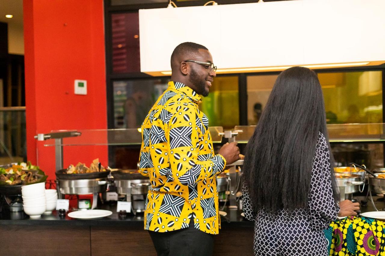 Hotel Ibis Styles Accra Airport Esterno foto