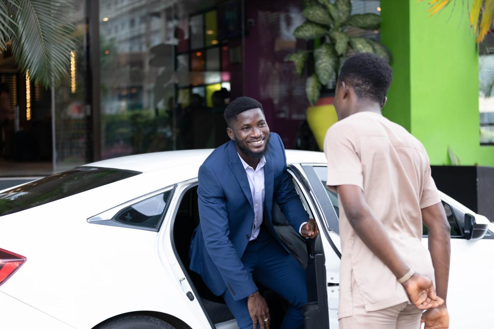Hotel Ibis Styles Accra Airport Esterno foto
