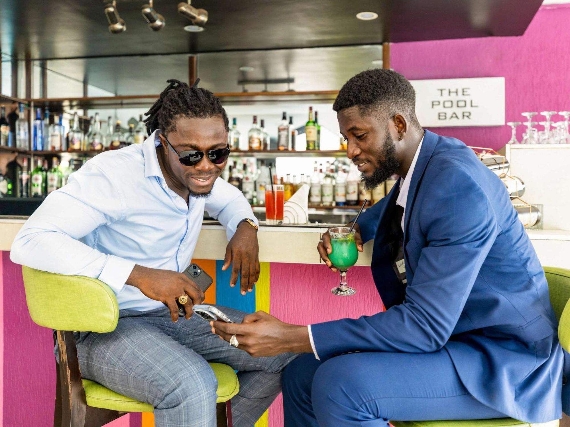 Hotel Ibis Styles Accra Airport Esterno foto